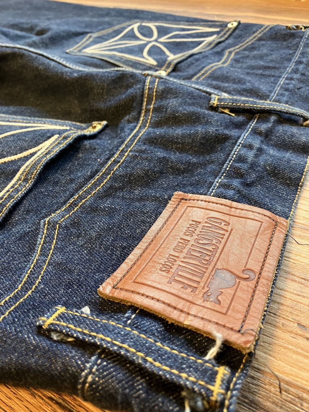 Japanese Brand GANGSTER VILLE “IronCross” W31 x L32 Slim fit Selvedge Denim Size US 31 - 13 Thumbnail