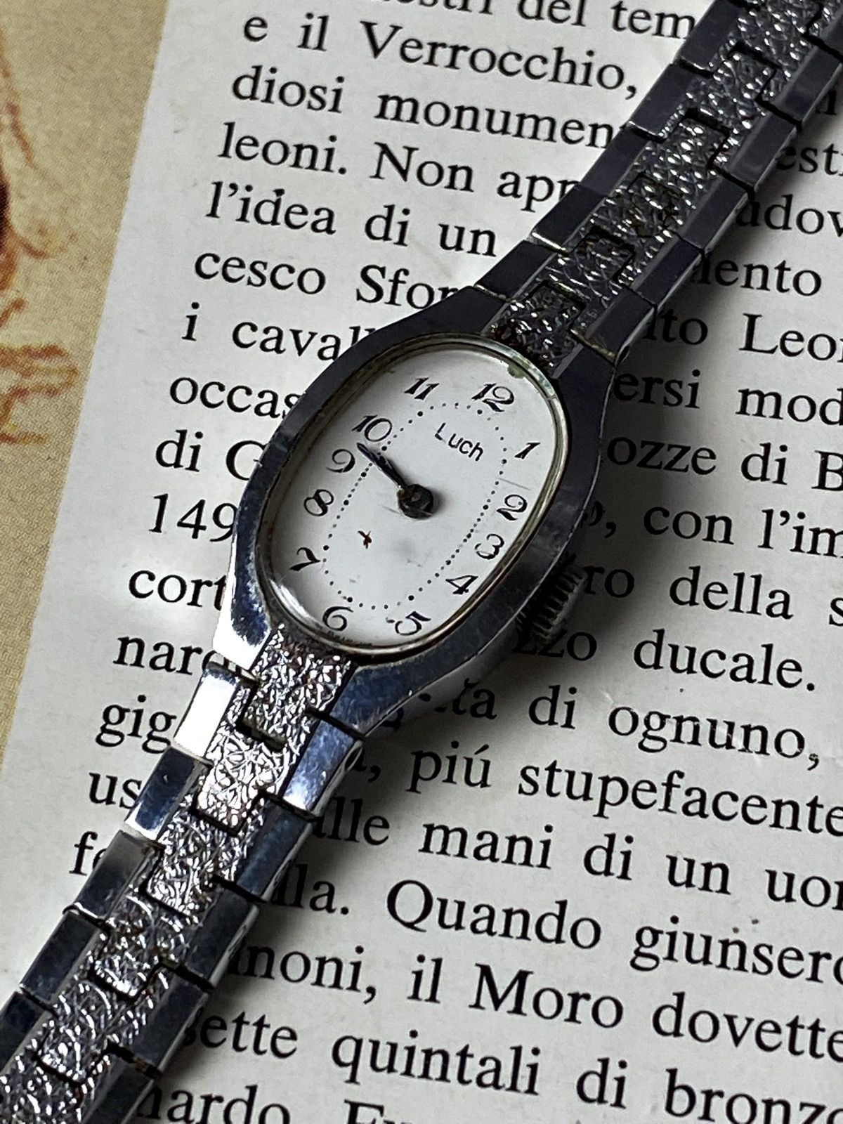 Jewelry Vintage Luch Watch Retro Soviet Mechanical Dainty Rare Size ONE SIZE - 7 Thumbnail
