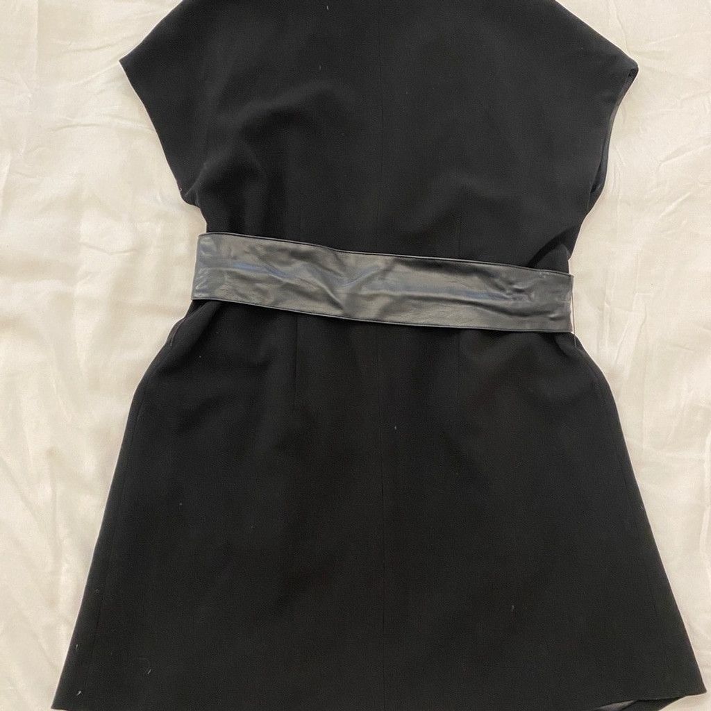 Georges Marciano Marciano Black Vest with leather wrapping belt Size L Size L / US 10 / IT 46 - 2 Thumbnail