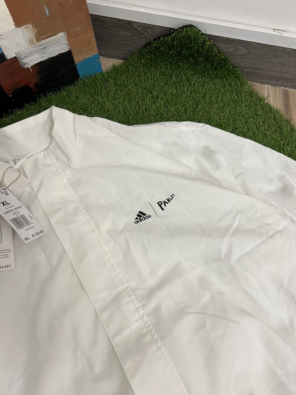 Adidas ADIDAS x PARLEY LONDON JACKET SIZE “XL” NWT Size US XL / EU 56 / 4 - 3 Thumbnail