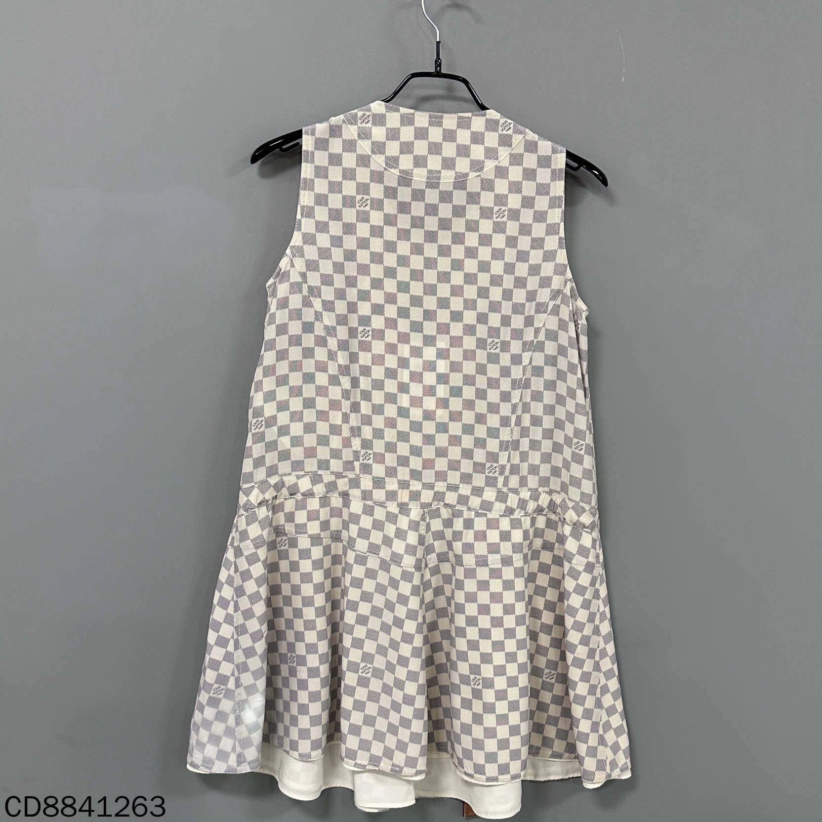 Louis Vuitton Louis Vuitton Light Checkered Drawstring Dress 36 Size XS / US 0-2 / IT 36-38 - 3 Thumbnail