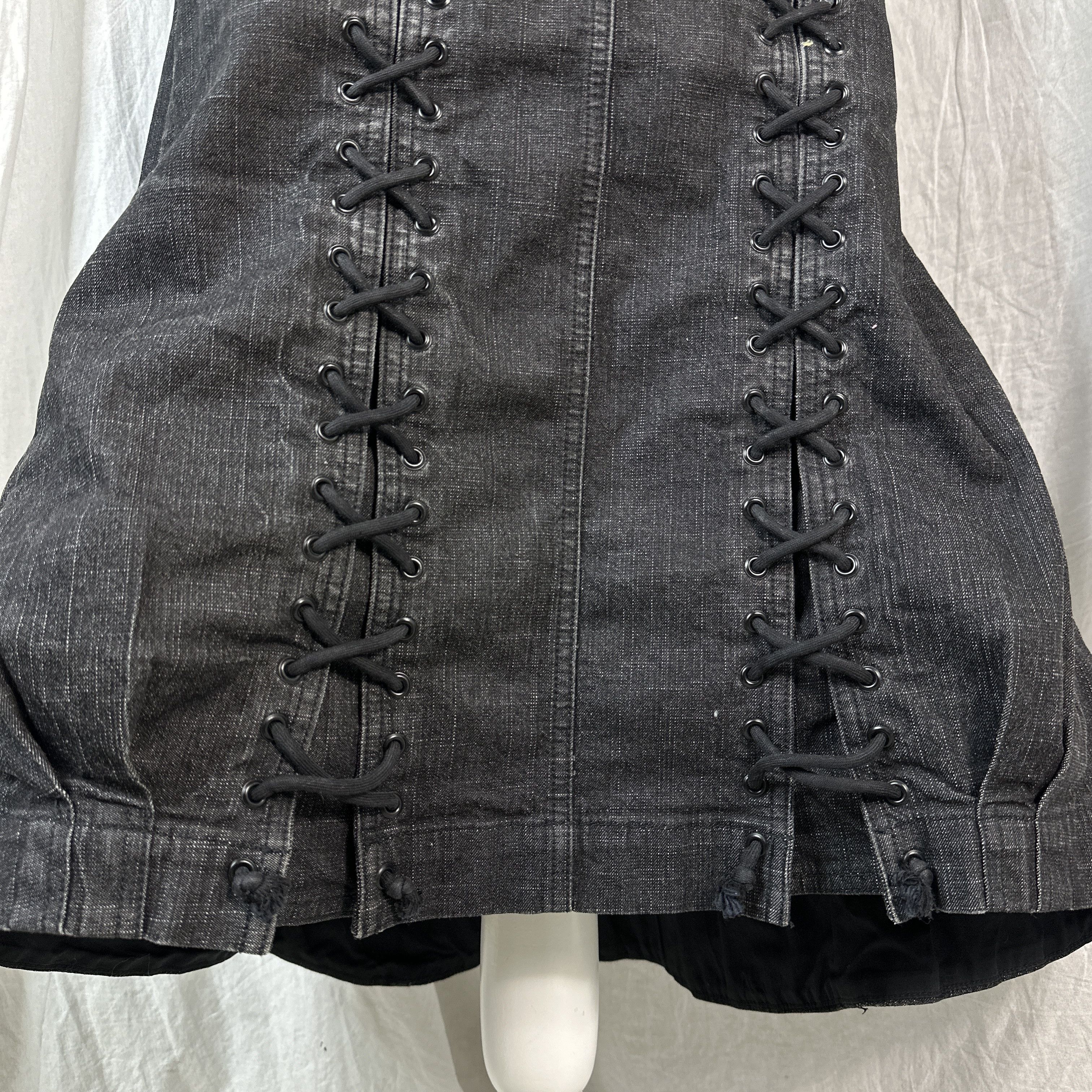 Vintage Isabel de Pedro Corset Lacing Denim Skirt Size 28" / US 6 / IT 42 - 7 Thumbnail