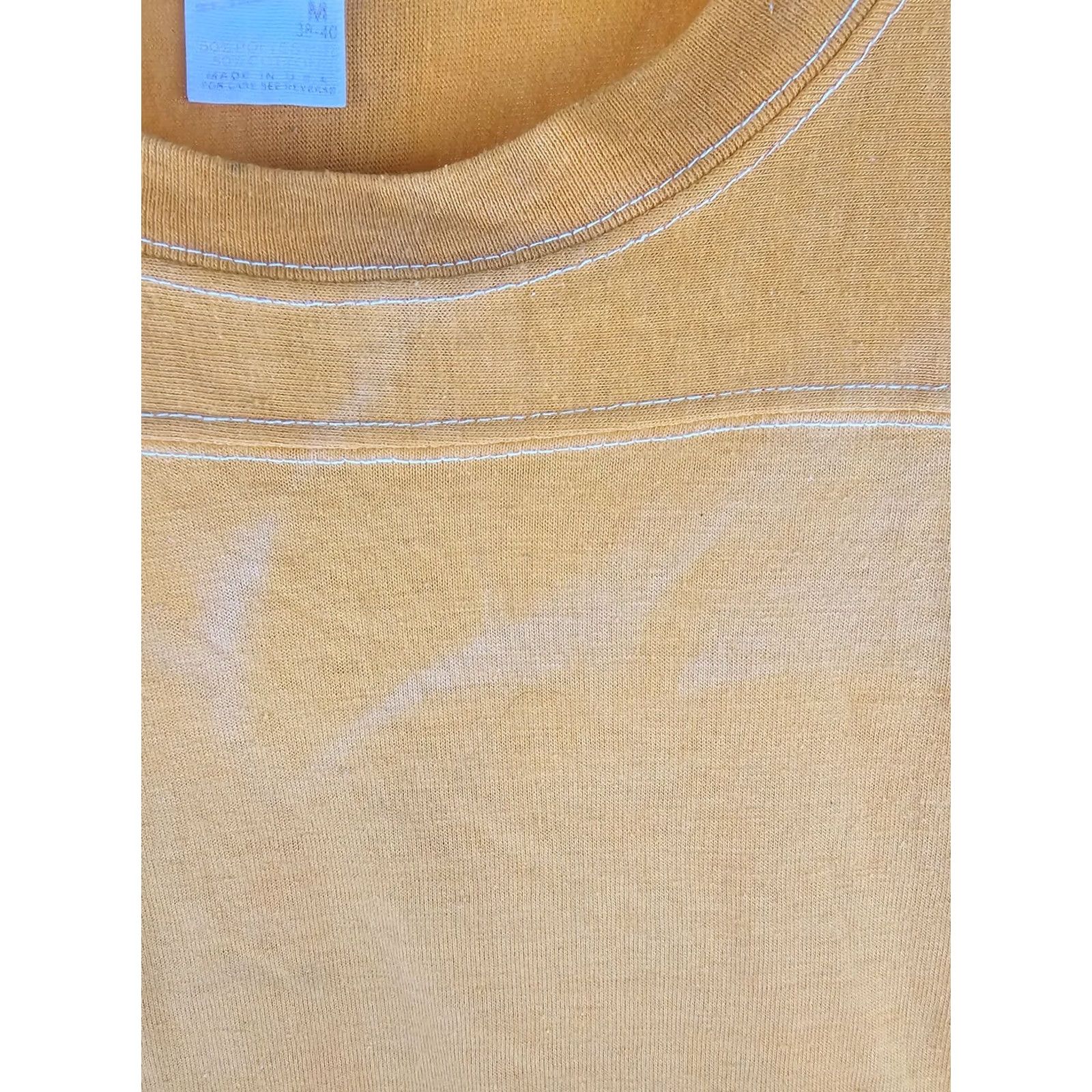 Vintage VINTAGE Sportswear Shirt Mens T-Shirt Yellow 50/50 Football Jersey SZ M 70's 18 INCH 26 INCH Cotton Short Sleeve Round Neck Classic Size US M / EU 48-50 / 2 - 6 Thumbnail