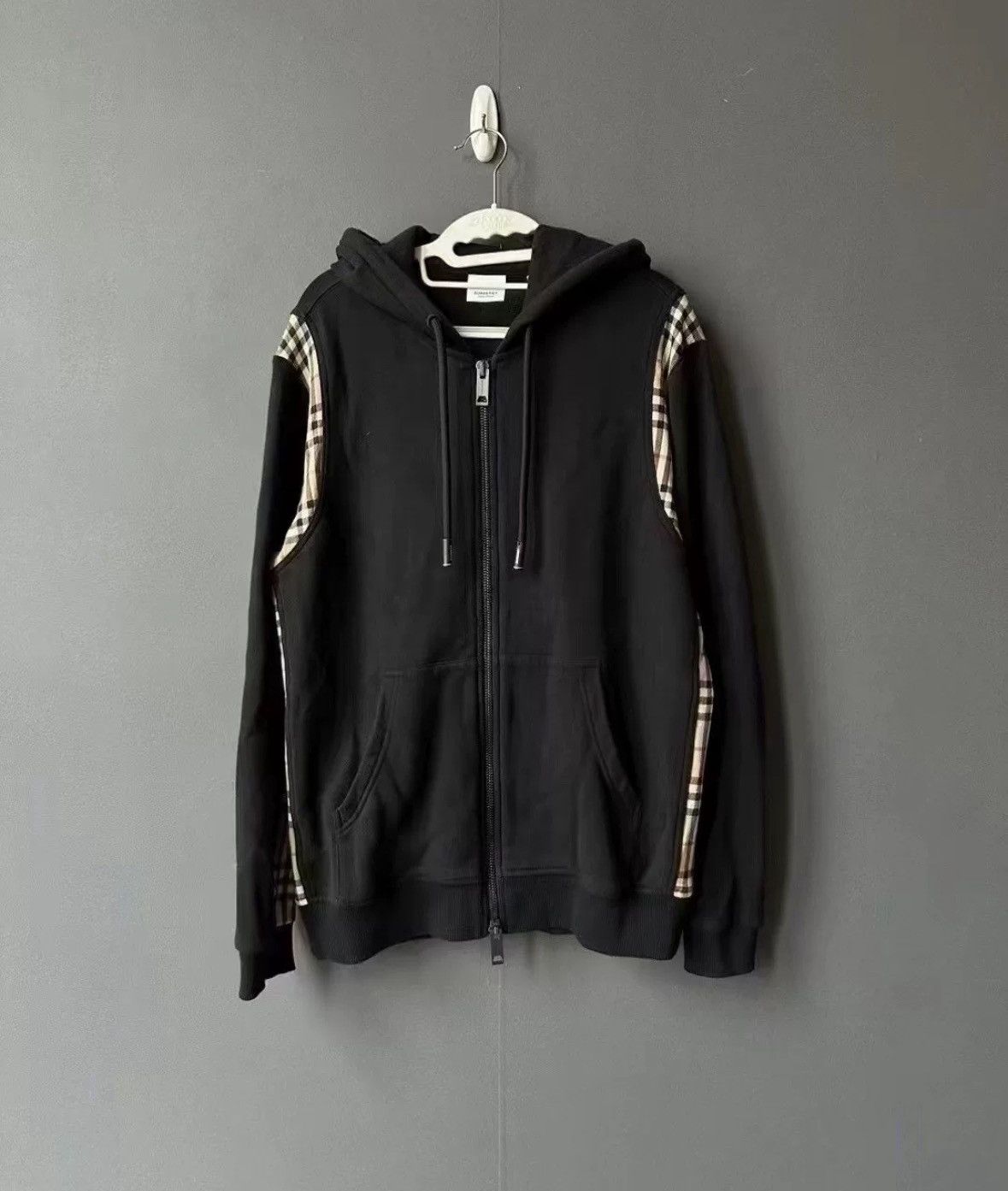 Burberry Burberry Burberry Vintage Black Hooded Sweatshirt-2507 Size US S / EU 44-46 / 1 - 1 Thumbnail