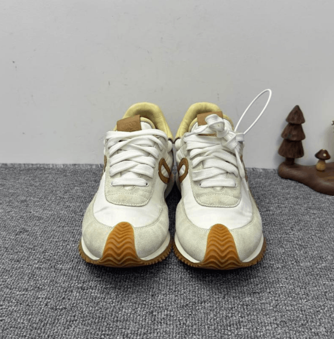 Loewe Loewe low-top sneakers Size US 6 / EU 39 - 2 Thumbnail