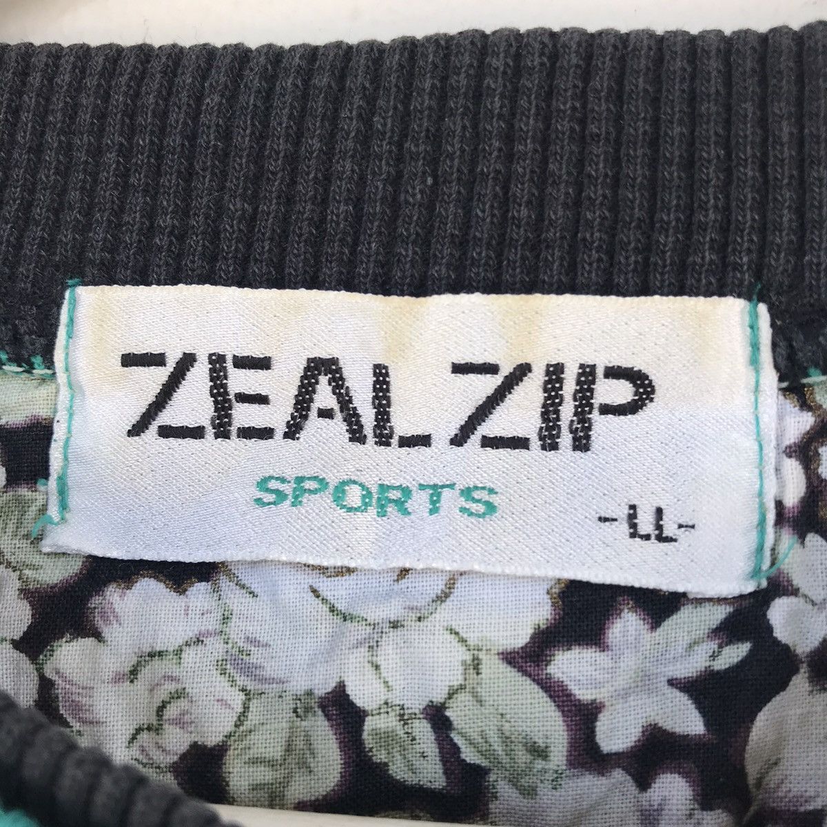Japanese Brand × Vintage ZEAL ZIP SPORTS big embroidery logo crewneck sweatshirt Size US M / EU 48-50 / 2 - 6 Thumbnail