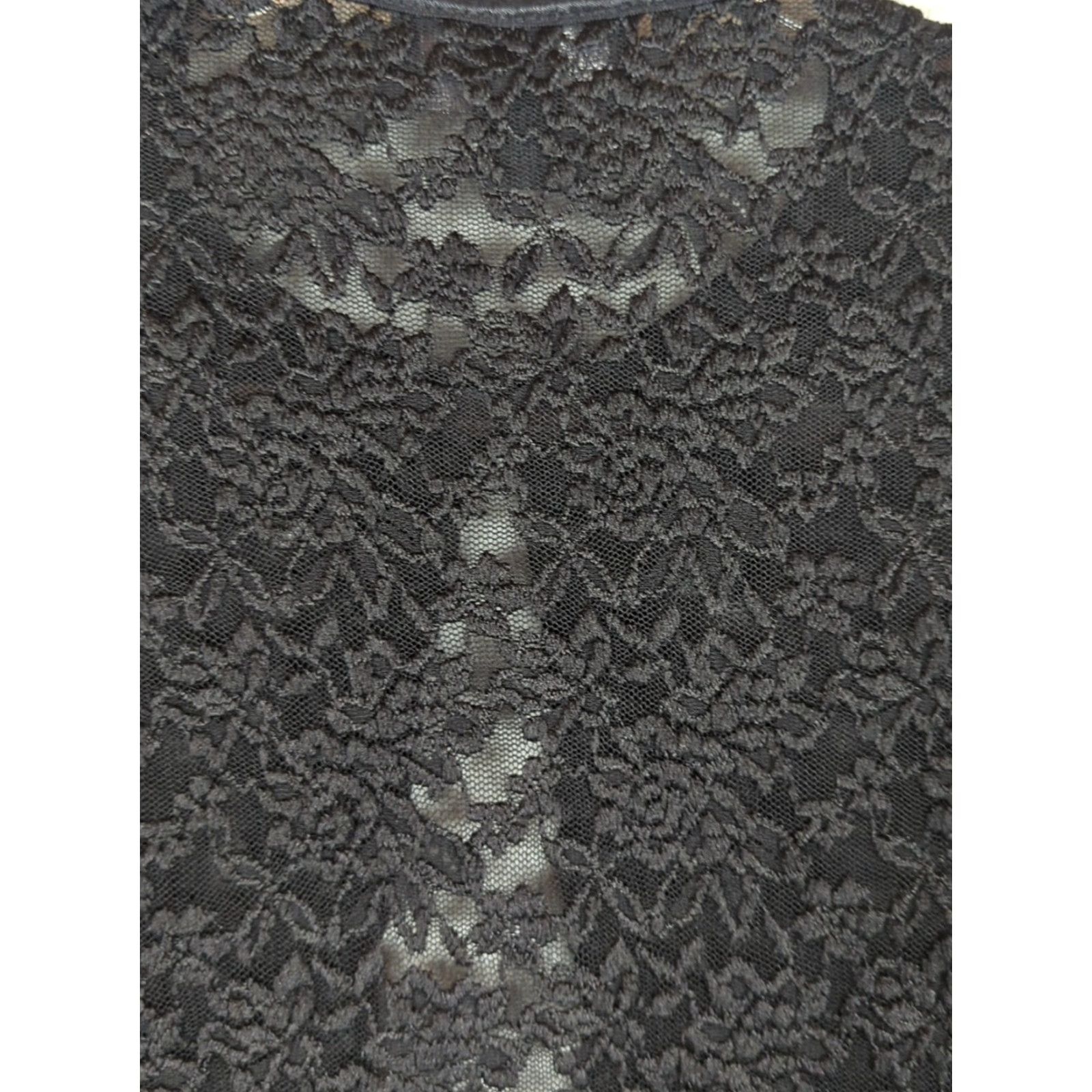 Vintage VINTAGE Connected Apparel Black Lace Cardigan Top Cropped Sheer Round Neck Long Sleeve Button Scallop Edge Gothic Witchy 90s Y2K Womens Size S Size S / US 4 / IT 40 - 6 Thumbnail