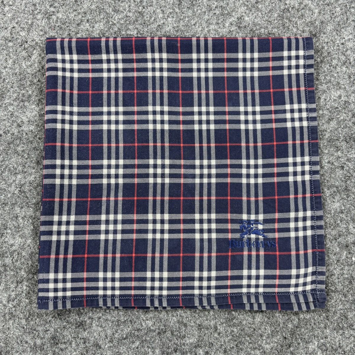 Burberry × Vintage Handkerchief # E031 # Bandana # Neckerchief Size ONE SIZE - 6 Thumbnail