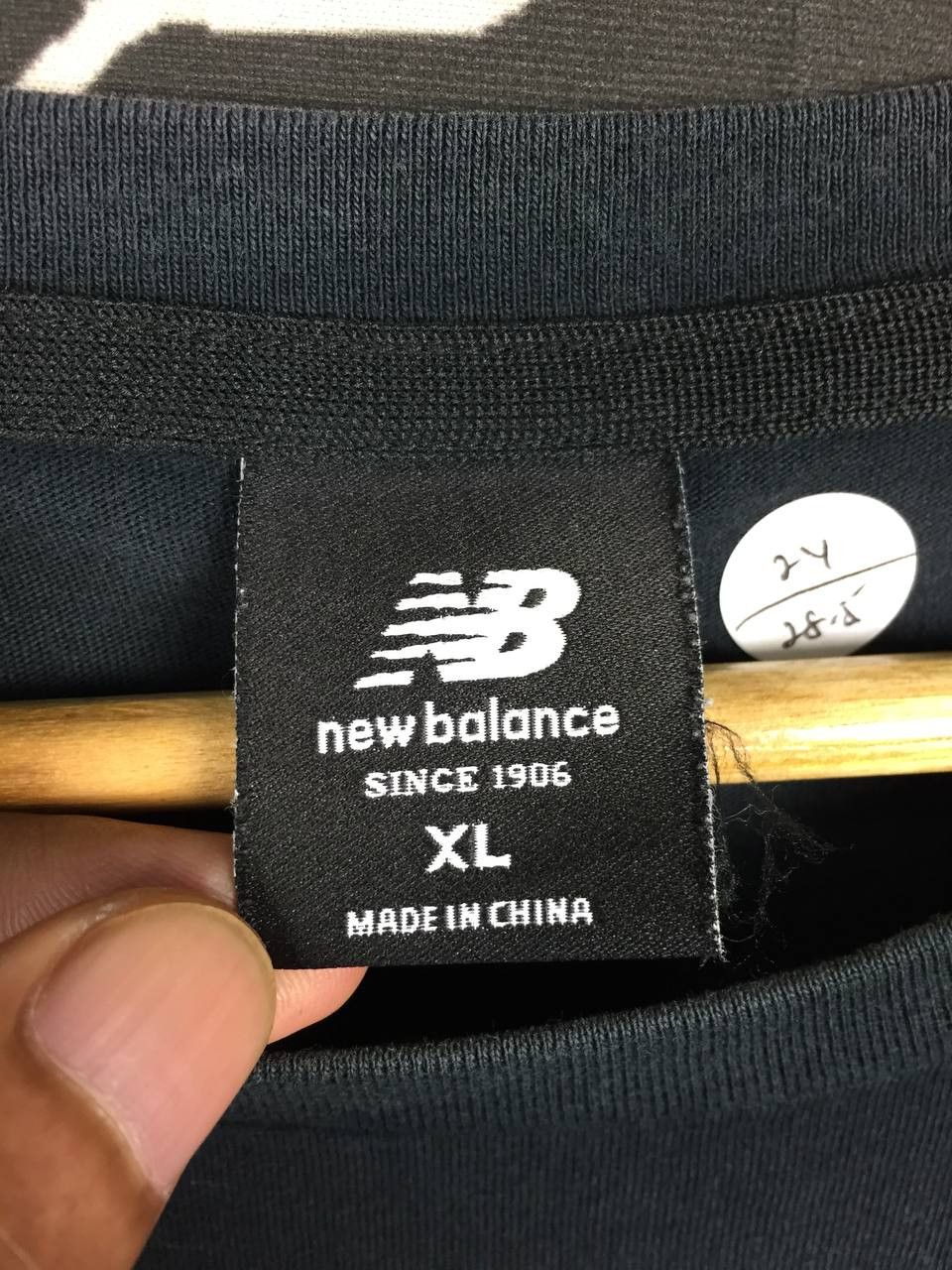New Balance New Balance NB Casual Essentials Pocket Tee Size US XL / EU 56 / 4 - 9 Thumbnail