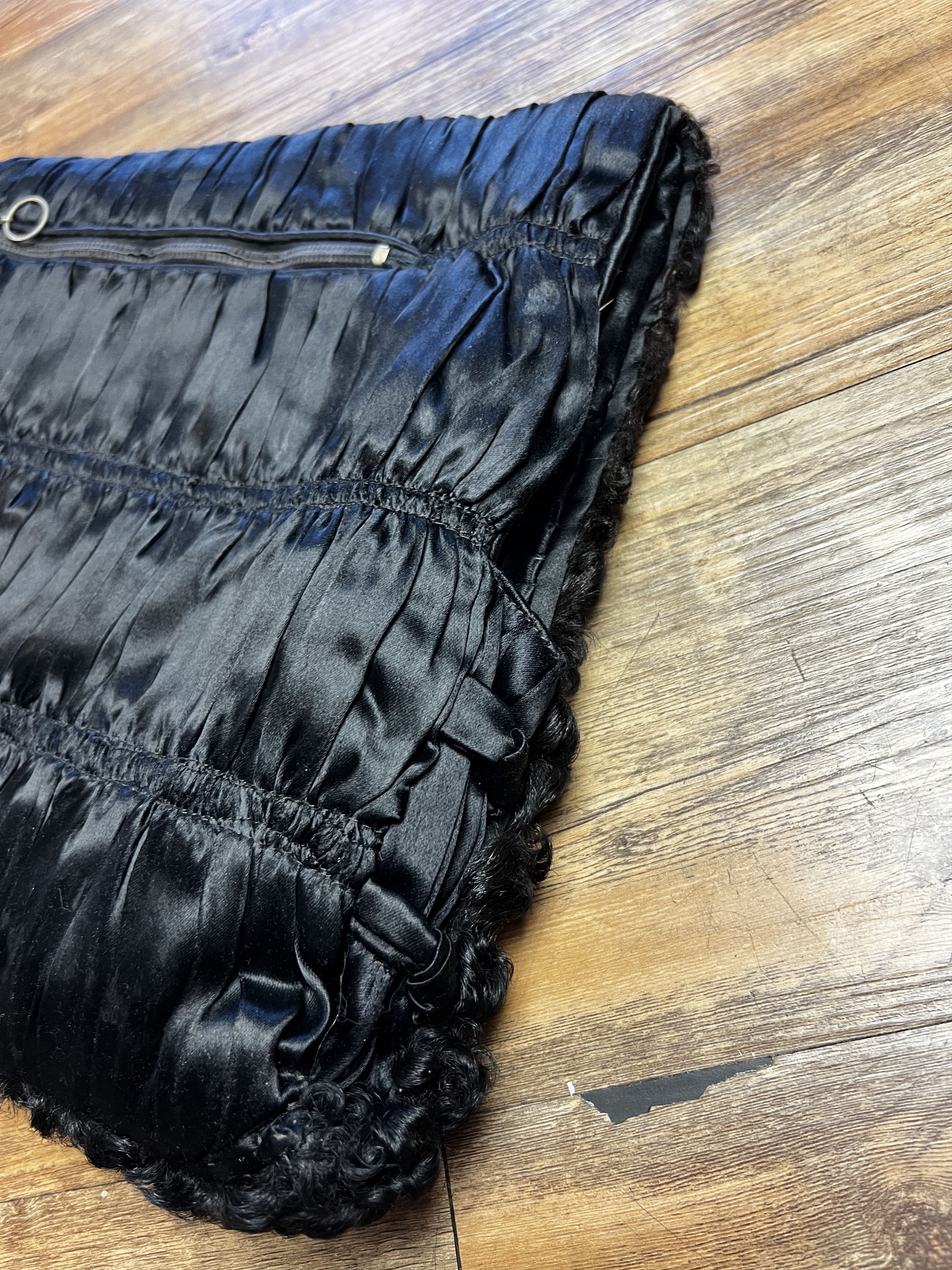 Vintage Vintage 1940's Persian Fur Hand Muff Purse with Zip Pocket Size ONE SIZE - 12 Thumbnail
