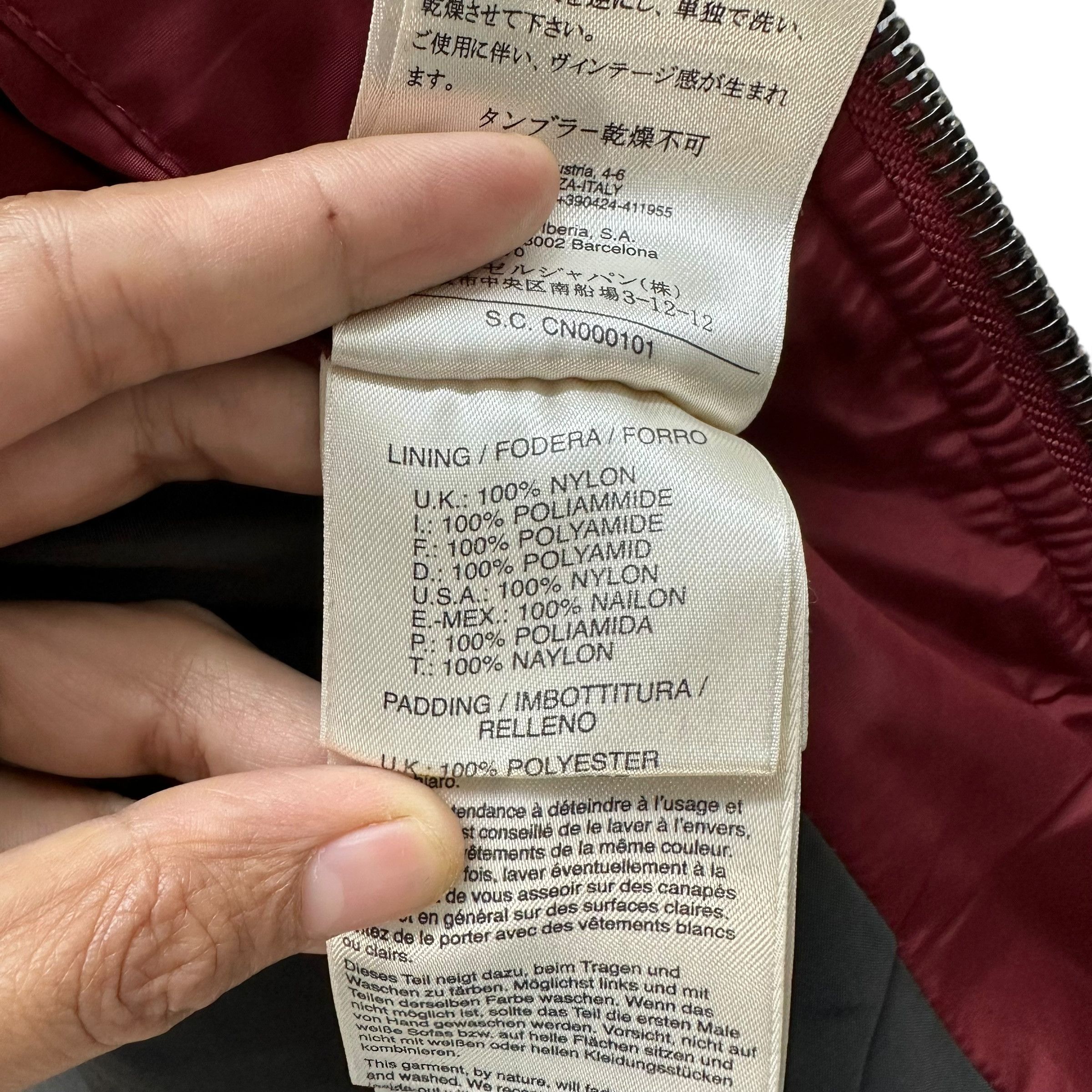 Diesel DIESEL DuPont Teflon Red Puffer Hooded Vest #A79-1904 Size US M / EU 48-50 / 2 - 15 Thumbnail