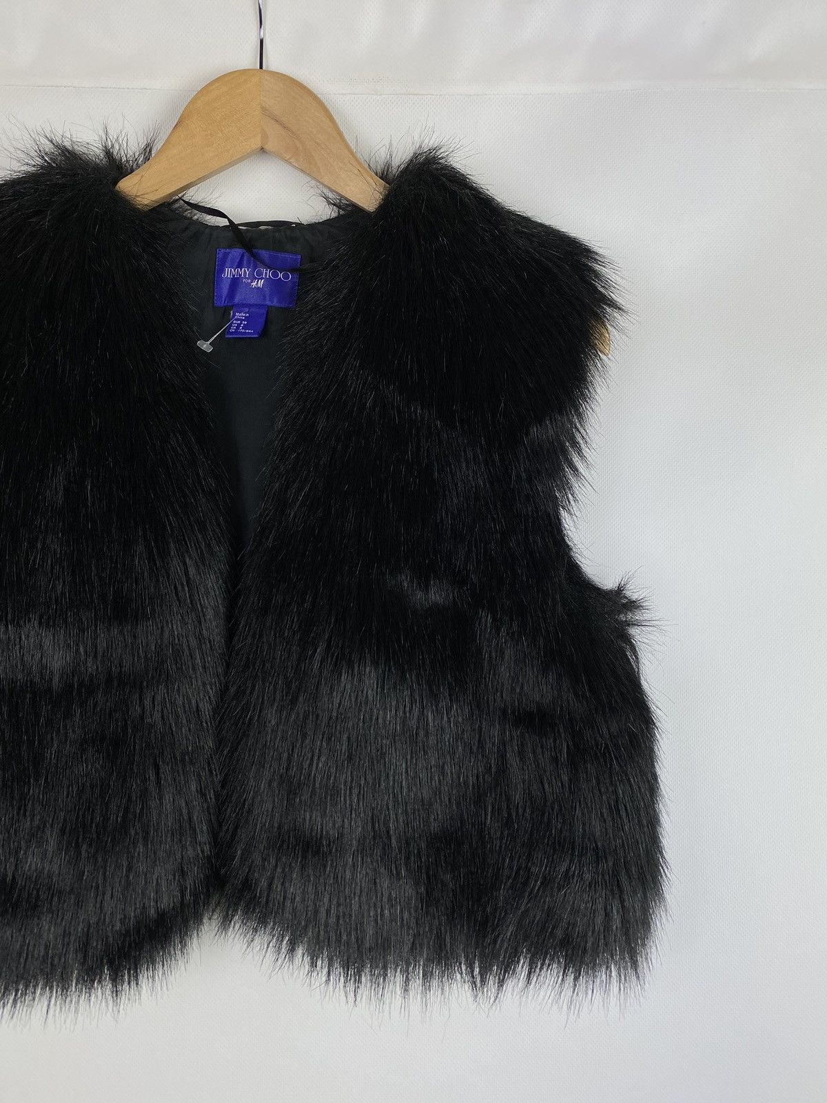 H&M × Jimmy Choo Jimmy Choo for H&M ladies faux fur vest gilet size US 8 Size M / US 6-8 / IT 42-44 - 3 Thumbnail