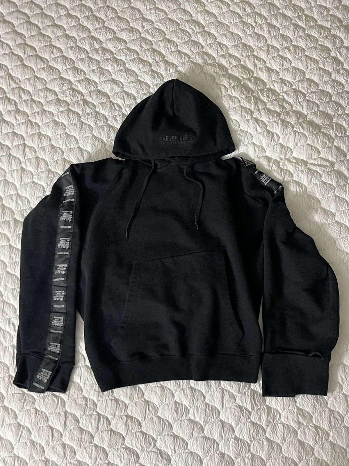 Vetements Vetements SS18 Deconstructed Wash Tag Hoodie | Grailed