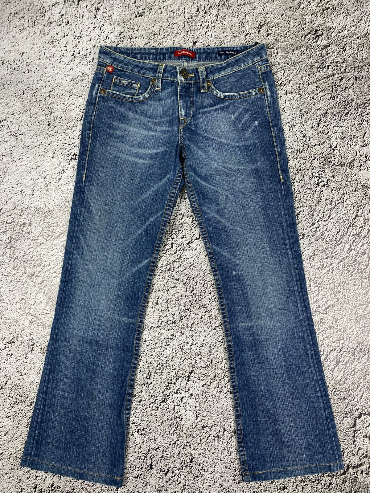 Vintage Vintage Y2K 00s style bootcut faded jeans streetwear Size 30" / US 8 / IT 44 - 1 Thumbnail