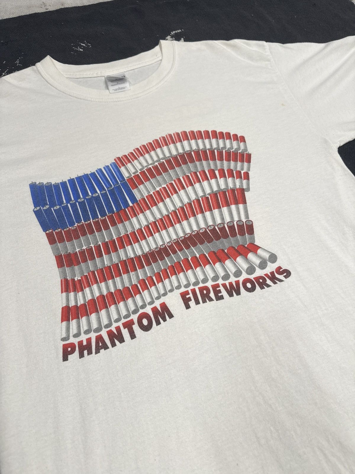 Vintage Phantom Fireworks White Vintage Y2K T-Shirt Size US L / EU 52-54 / 3 - 3 Thumbnail