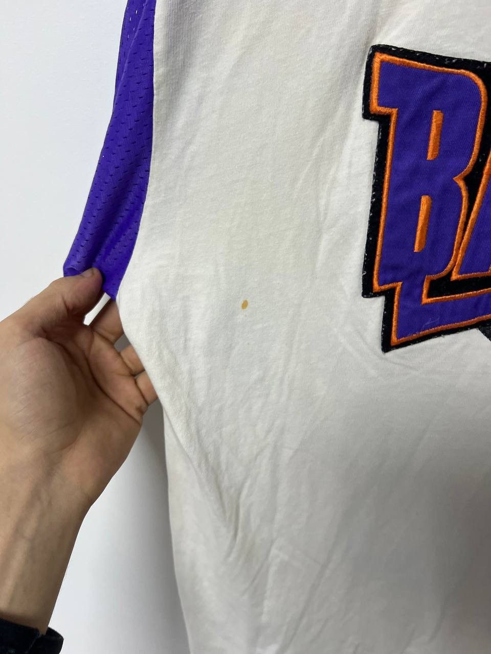 Nike Vintage 90s Phoenix Suns Charles Barkley T shirt Nba Nike L Size US L / EU 52-54 / 3 - 21 Thumbnail