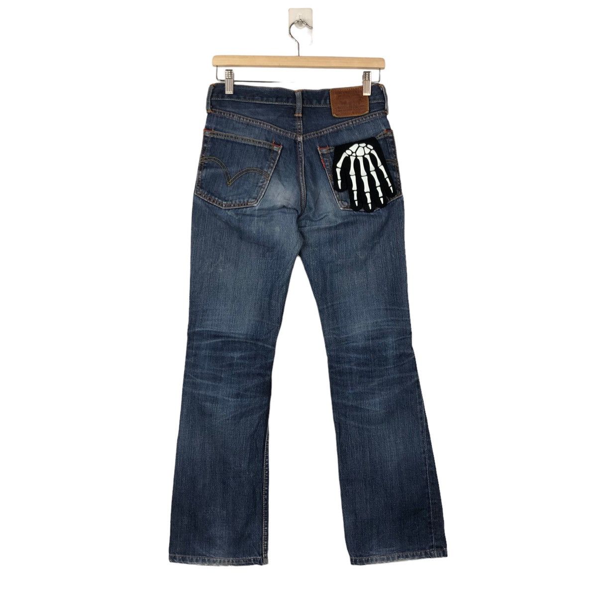 Levi's VINTAGE LEVI’S LOT 707 DISTRESSED DENIM JEANS LEATHER PAD Size US 26 / EU 42 - 6 Thumbnail