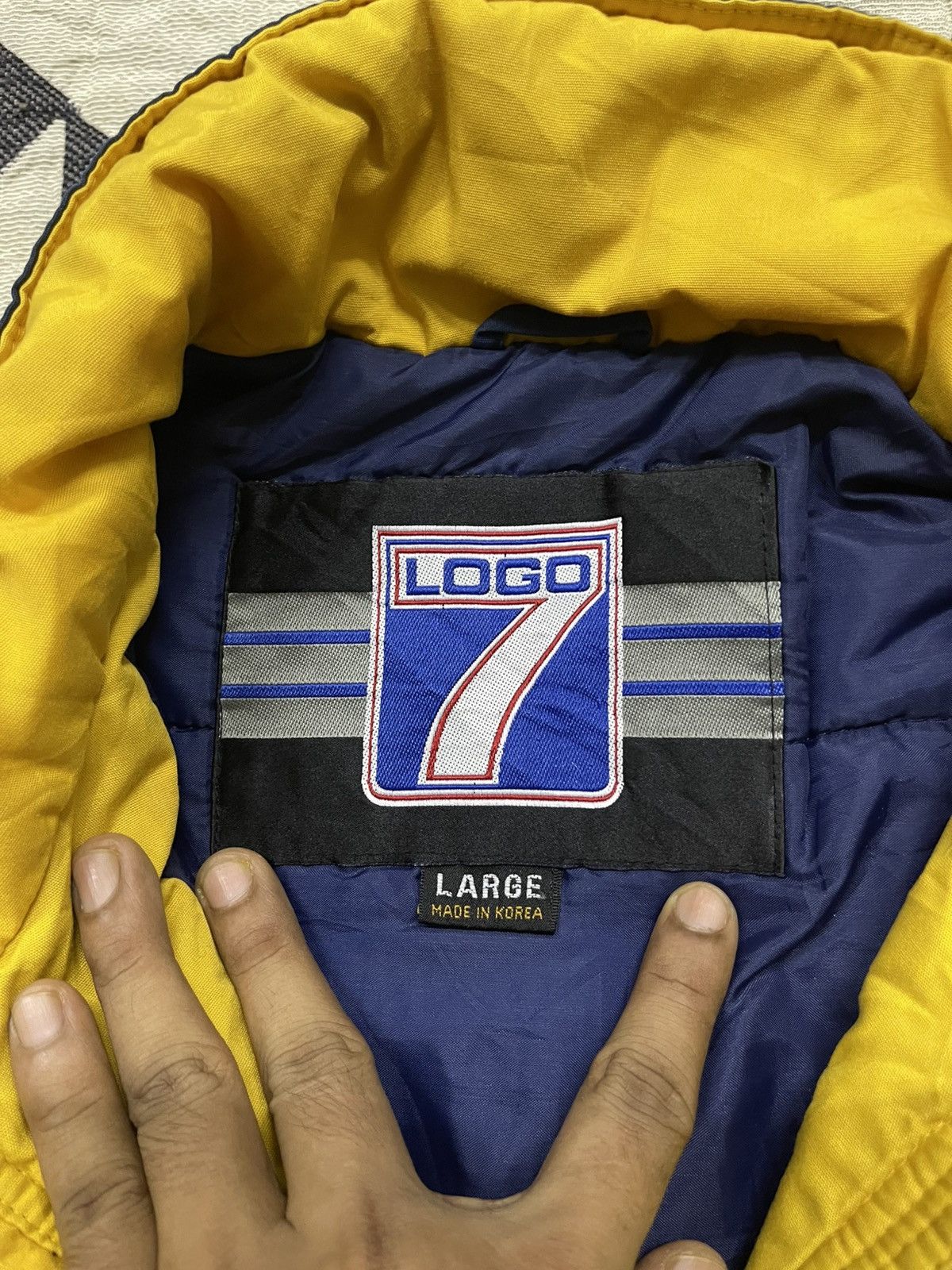Logo 7 VINTAGE 90s LOGO 7 NOTRE DAME FIGHTING IRISH NFL JACKET Size US L / EU 52-54 / 3 - 15 Thumbnail