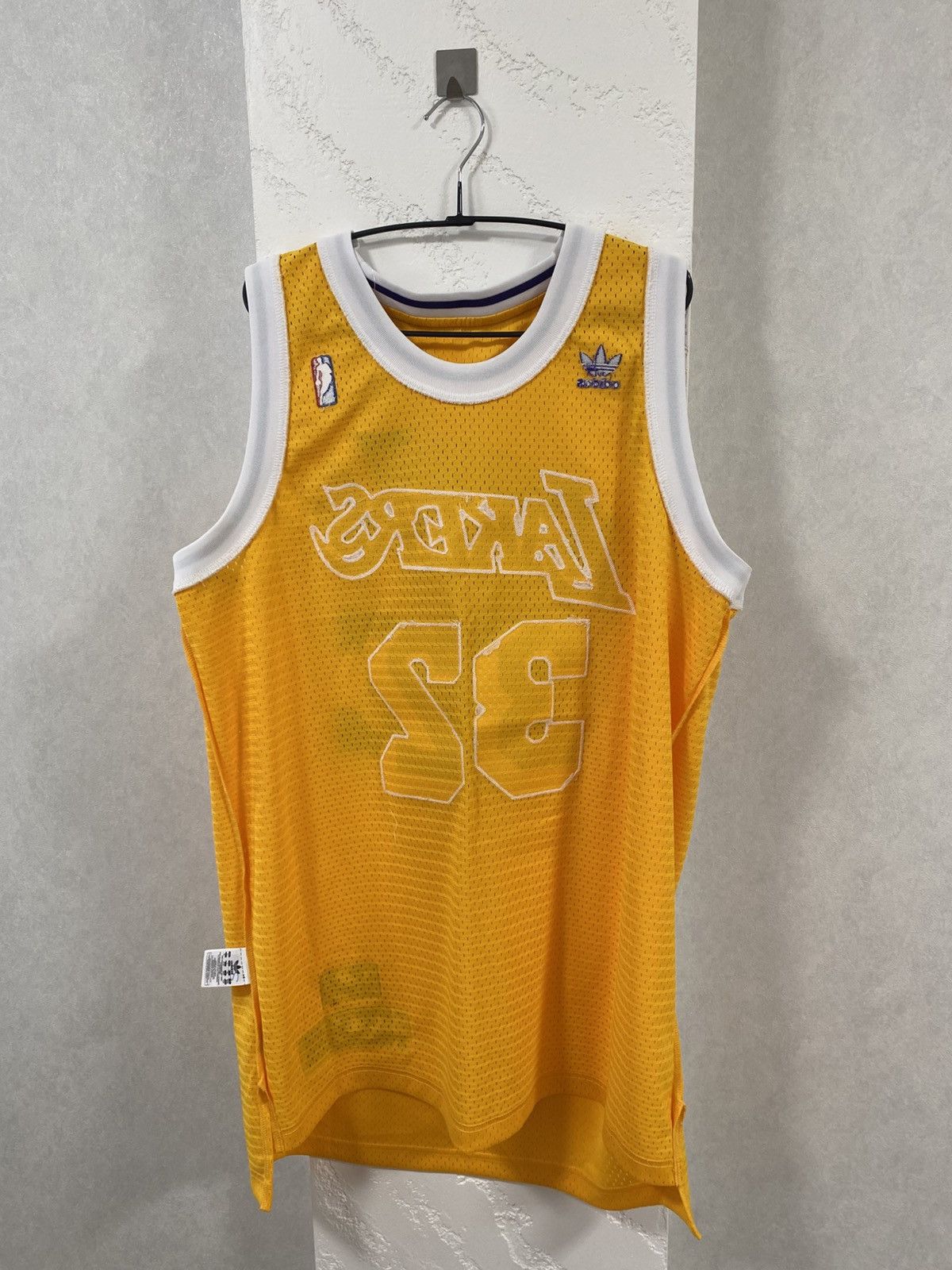 Adidas Adidas Originals Los Angeles Lakers Johnson Swingman Jersey Size US L / EU 52-54 / 3 - 16 Thumbnail