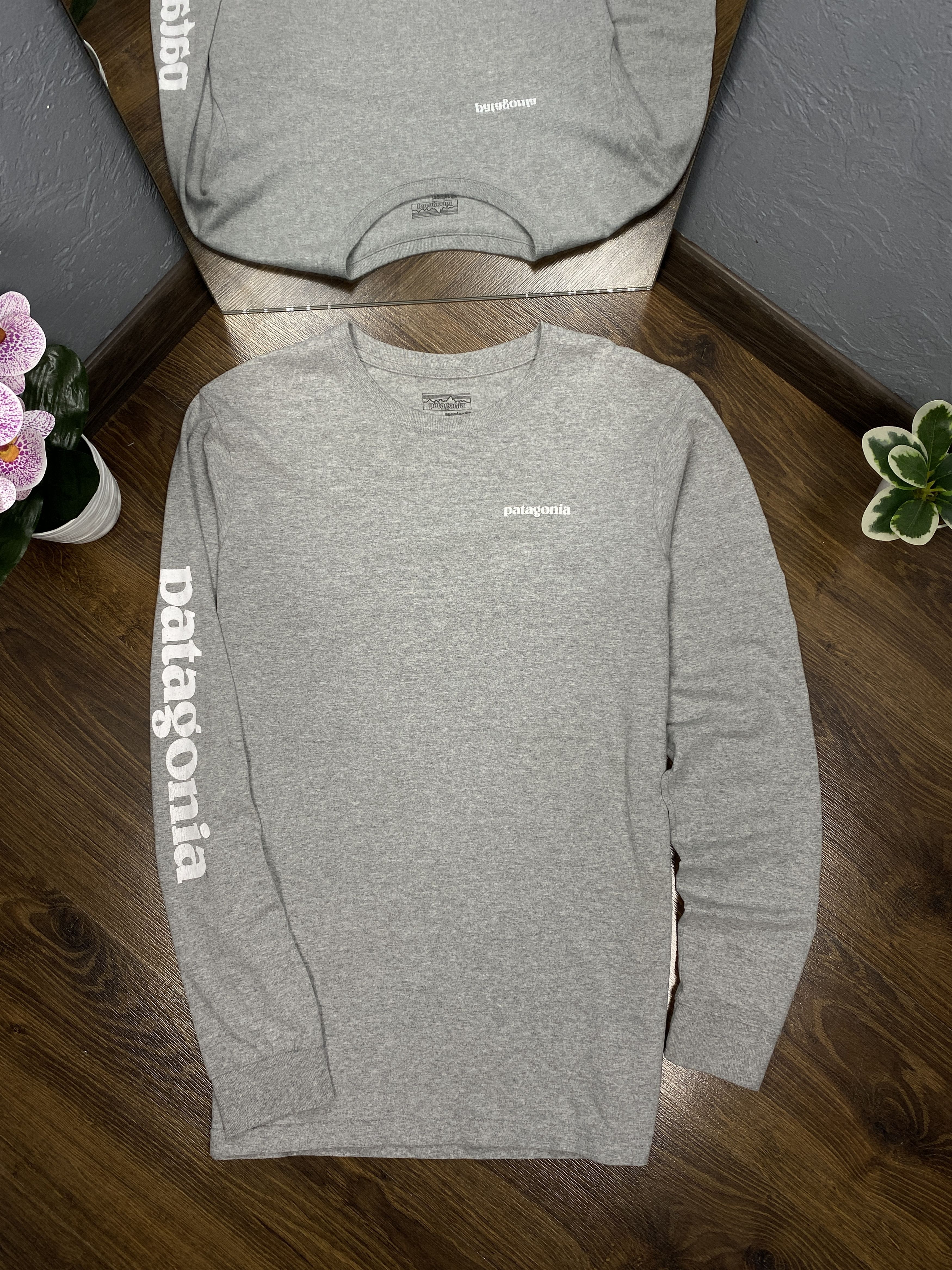 Patagonia Patagonia Vintage long sleeve t-shirt Size US S / EU 44-46 / 1 - 1 Thumbnail
