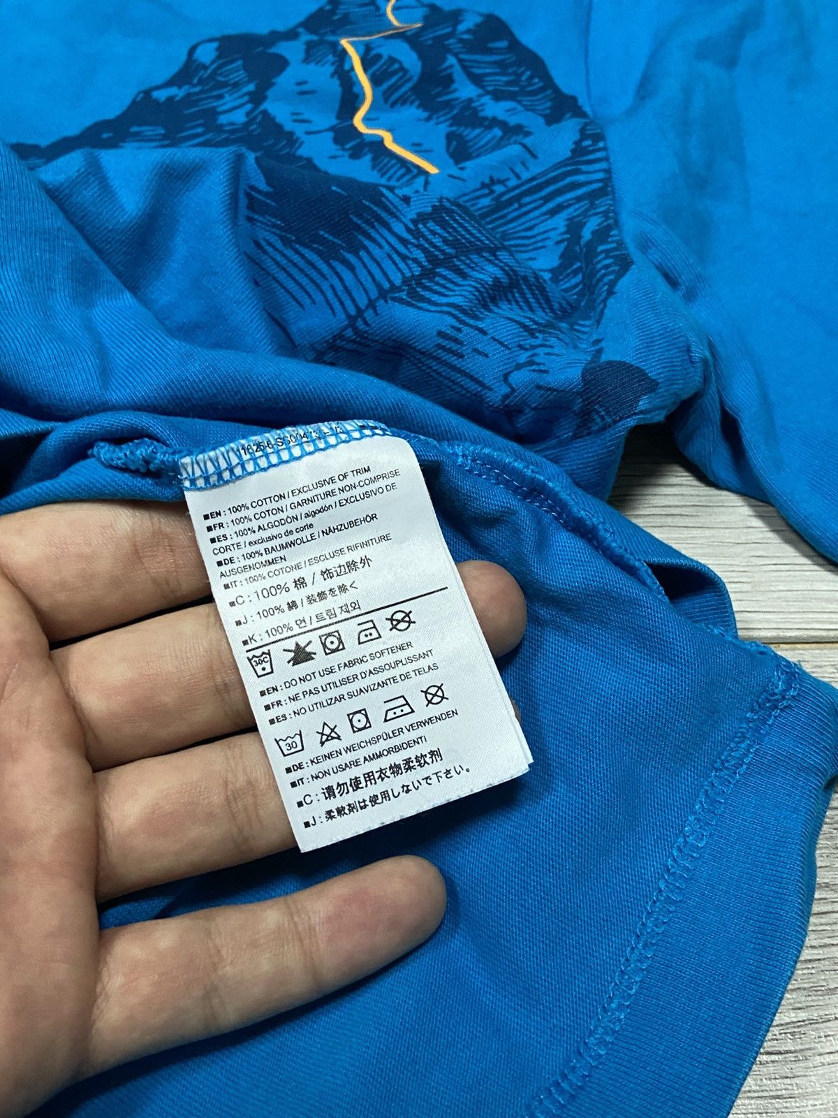 Arc'teryx Arcteryx vintage road to mountains bird logo t-shirt Size US S / EU 44-46 / 1 - 6 Thumbnail