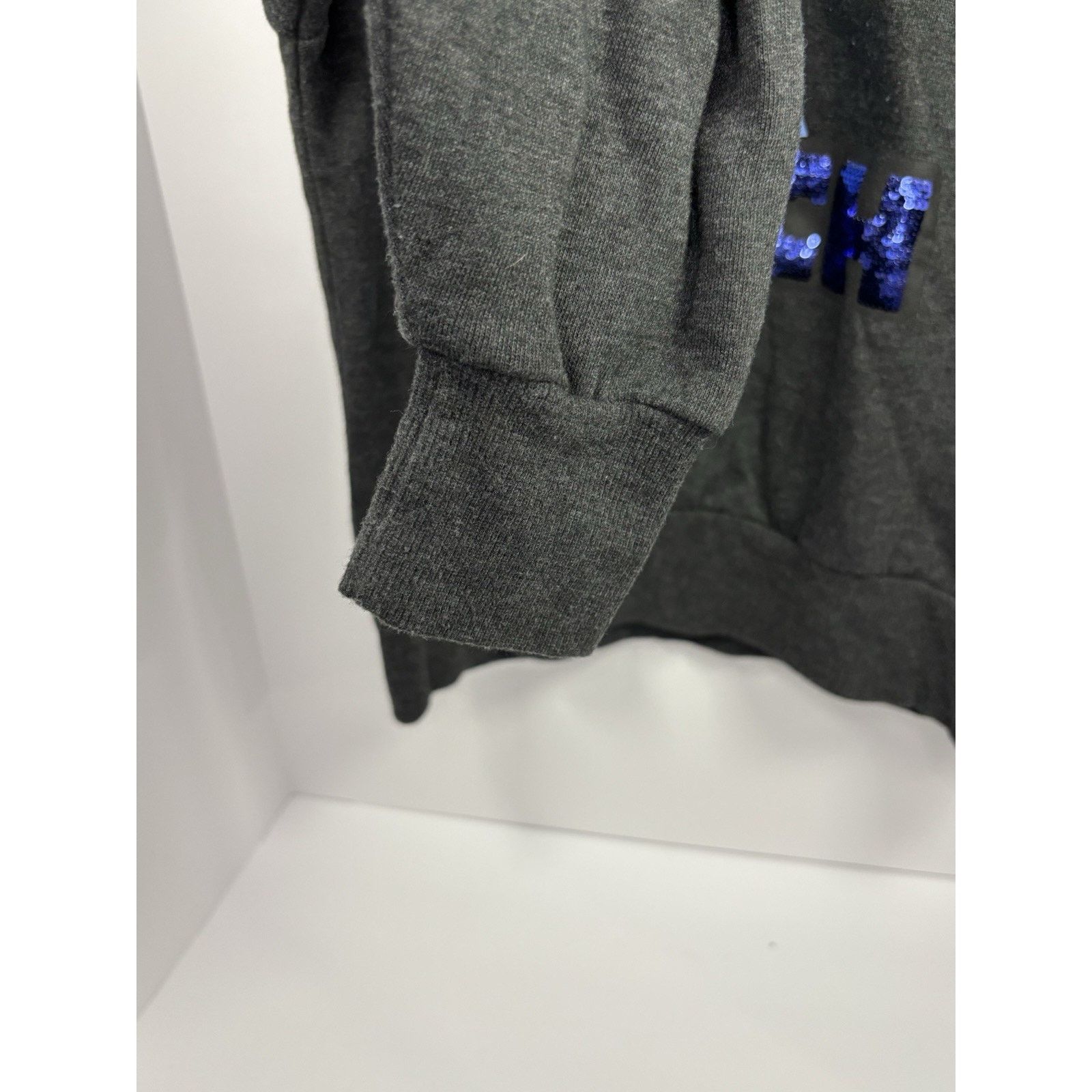 The Unbranded Brand Disney Stitch Sequin Sweatshirt Women’s Small Jerry Leigh Size L / US 10 / IT 46 - 9 Thumbnail