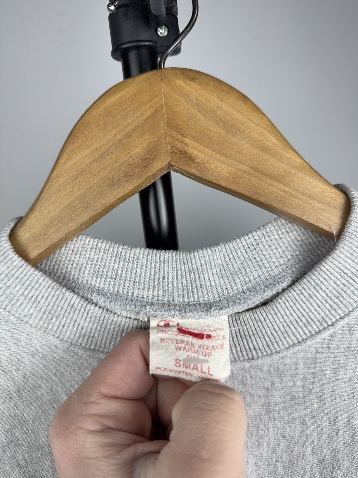 Champion Vintage Rare 90s Champion Reverse Weave Chenille C Crewneck Size US S / EU 44-46 / 1 - 4 Thumbnail