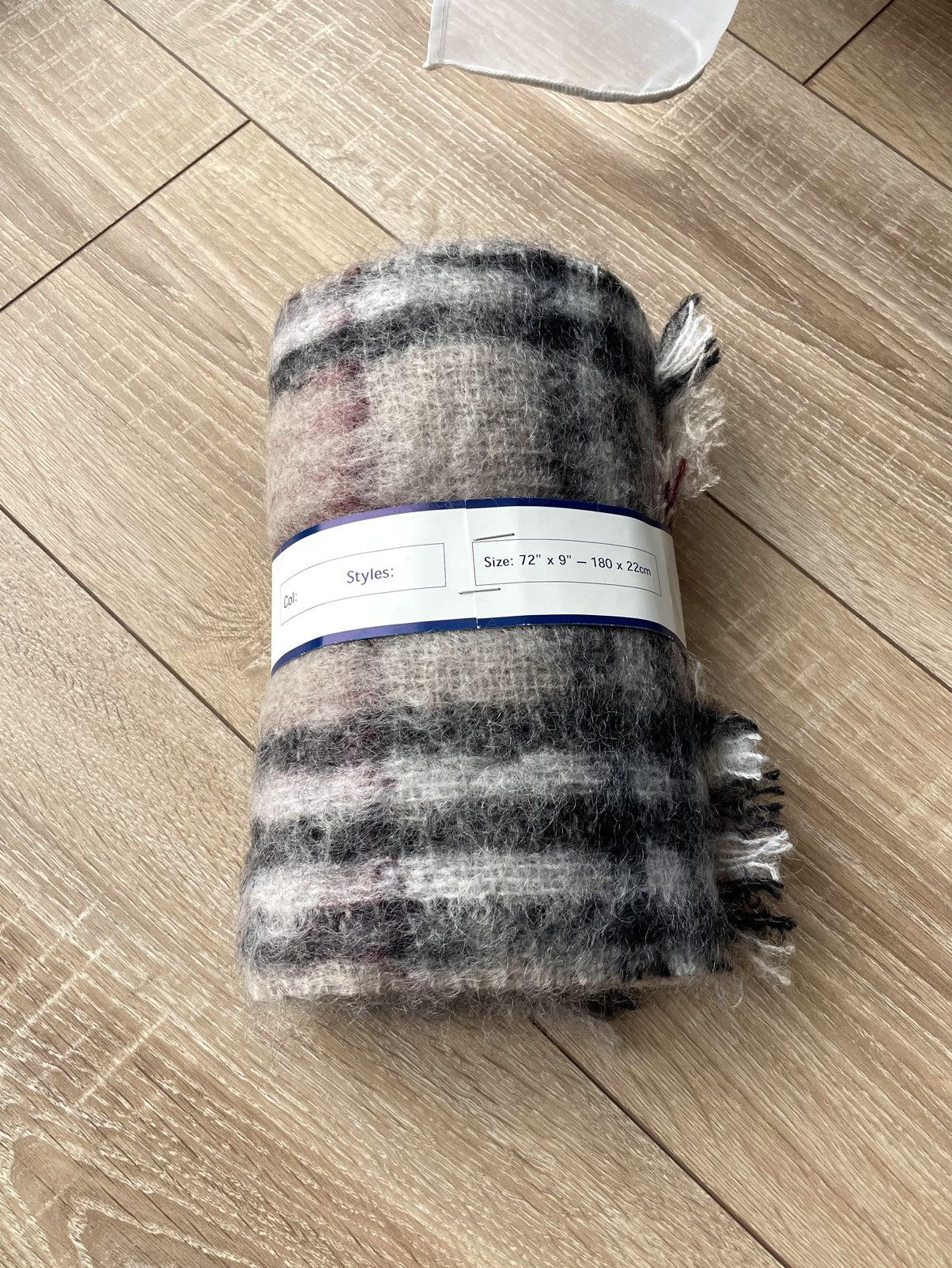 Aran Isles Knitwear NEW Donegal Design Mohair Wool Blend Scarf Handcrafted Size ONE SIZE - 6 Thumbnail