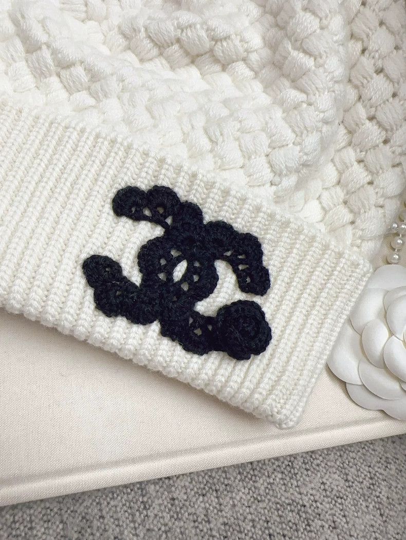 Chanel Chanel 25A new beige pineapple knitted cold hat | Grailed