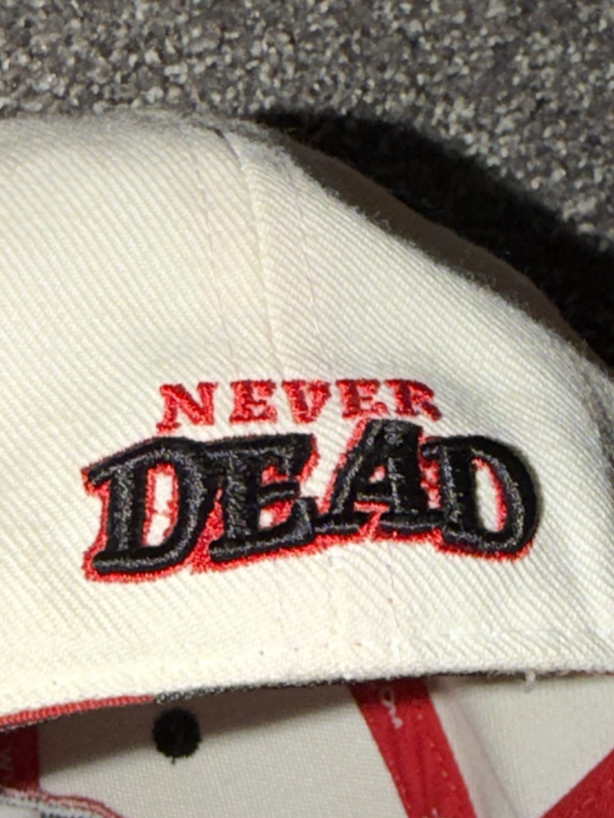 Zephyr Zephyr Never Dead Skull Pirate Hat Size Youth 6,3/4 Used PO Size ONE SIZE - 13 Thumbnail