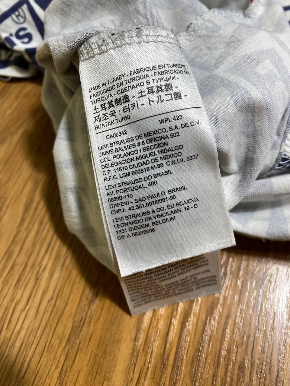 Levi's × Levi's Vintage Clothing Rare! Vintage 1980’s Levis Boxy T Shirt Size US M / EU 48-50 / 2 - 13 Thumbnail