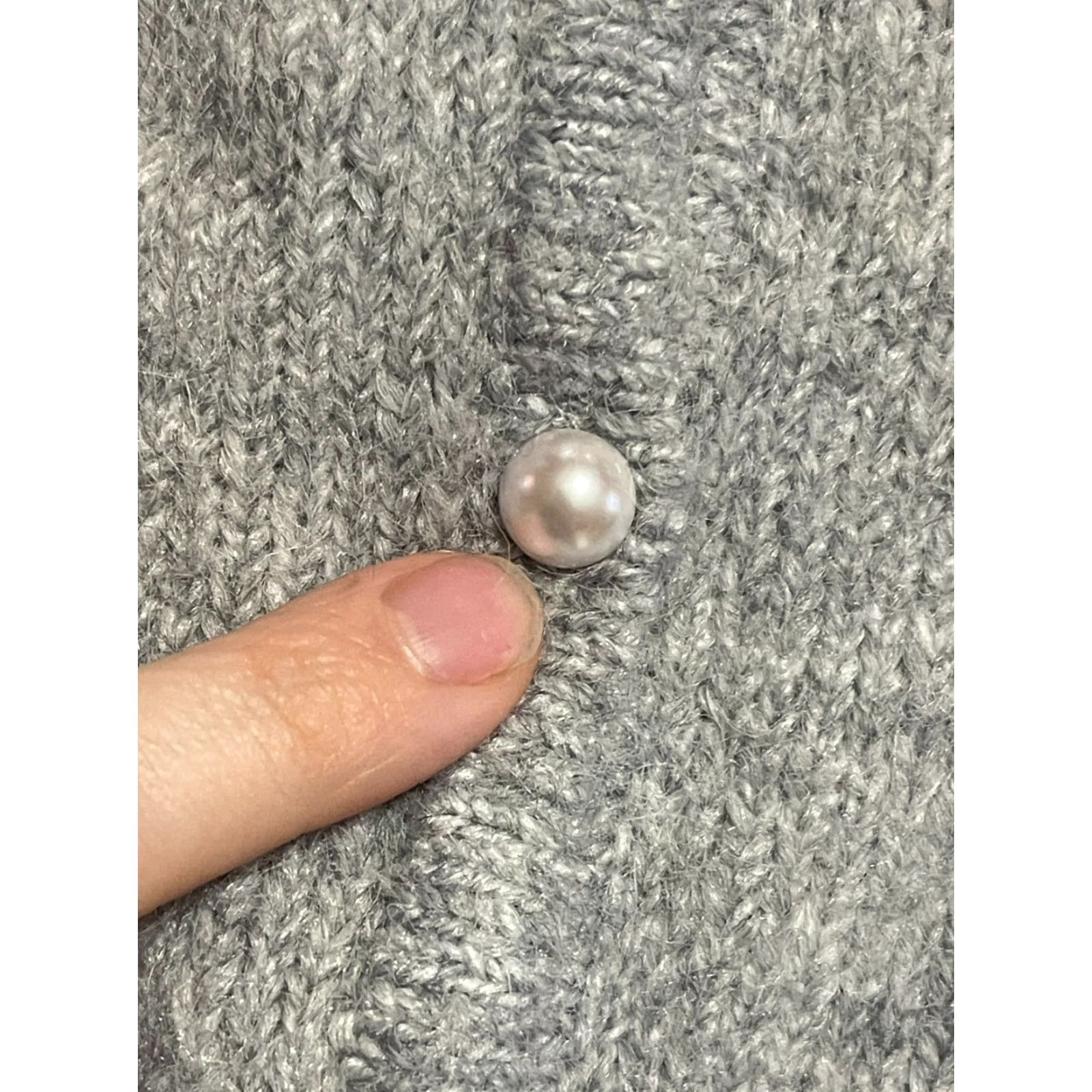Old Navy Old Navy Sweater Women's Medium Tall Gray Buttons Cardigan NWT Size M / US 6-8 / IT 42-44 - 5 Thumbnail