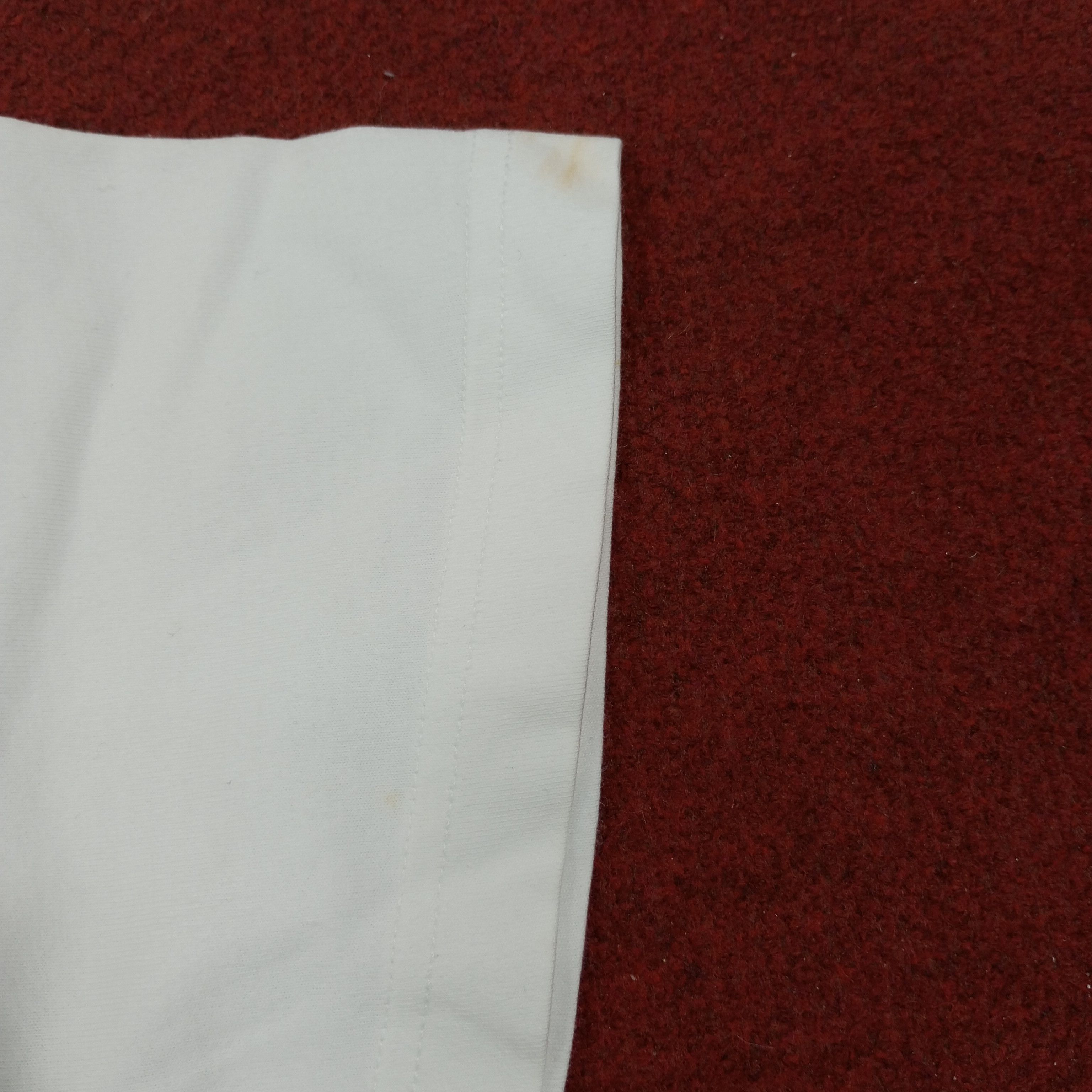 Burberry × Vintage Burberry London Fashion Brand Pocket Design Tshirt Size US M / EU 48-50 / 2 - 8 Thumbnail