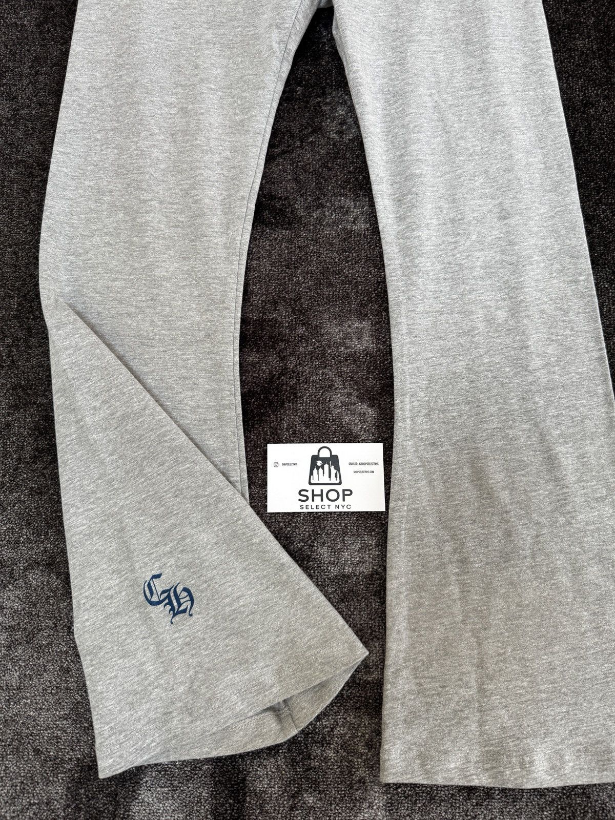 Chrome Hearts BRAND NEW CHROME HEARTS WOMENS YOGA PANT Size 26" / US 2 / IT 38 - 3 Thumbnail