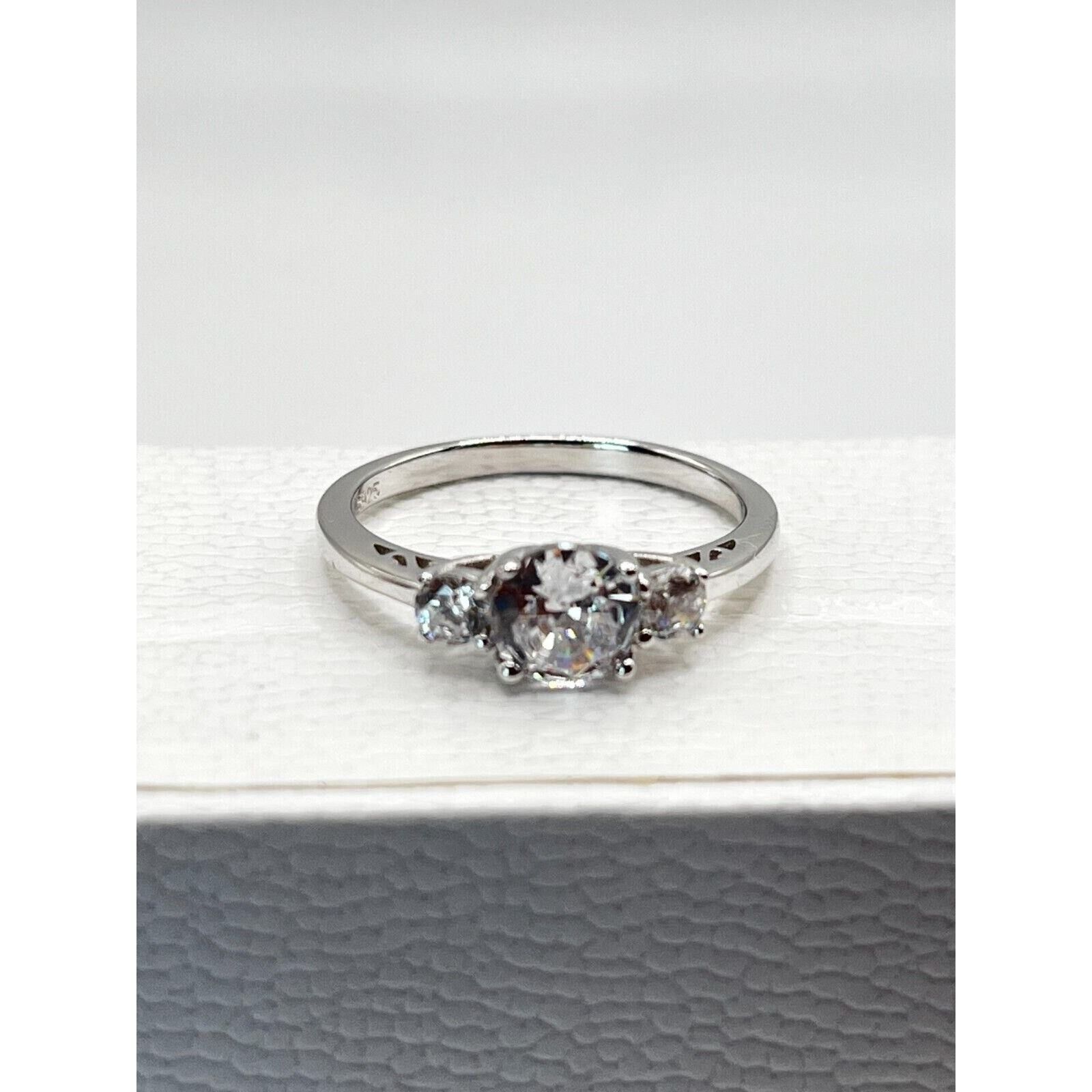 The Unbranded Brand ESTATE 3-STONE CUBIC ZIRCONIA STERLING RING, SIZE 8 Size ONE SIZE - 2 Thumbnail