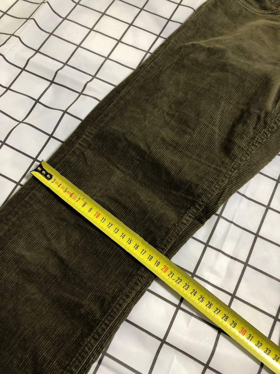 Burberry Burberry Corduroy Tan Pants Trousers made in Italy Size 27" / US 4 / IT 40 - 3 Thumbnail