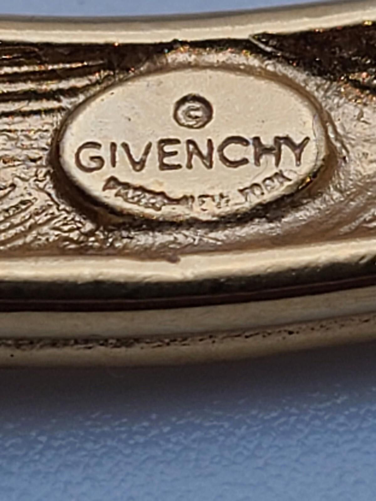 Givenchy Vintage Givenchy GoldTone Necklace W Crystal Accents 16.5 In Size ONE SIZE - 7 Thumbnail