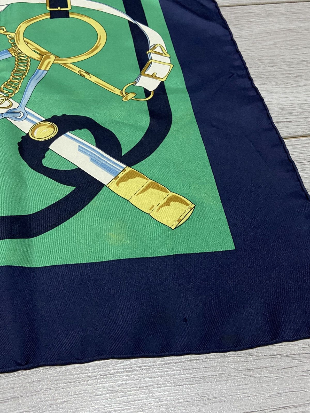 Hermes Eperon d'Or Hermes silk scarf Designed Henri d'Origny1974 Size ONE SIZE - 6 Thumbnail