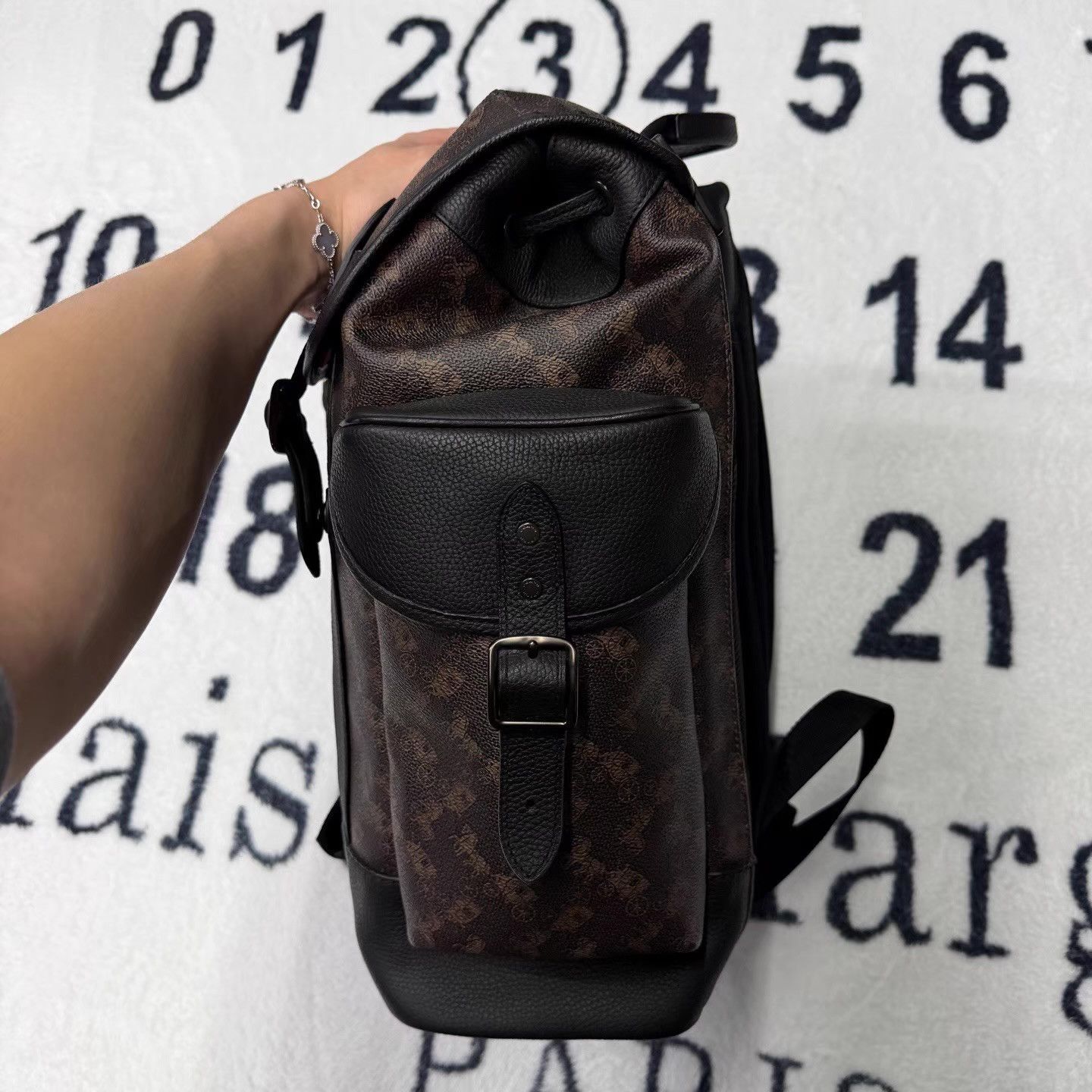 Coach Coach Signature Canvas Backpack Q10 Size ONE SIZE - 4 Thumbnail