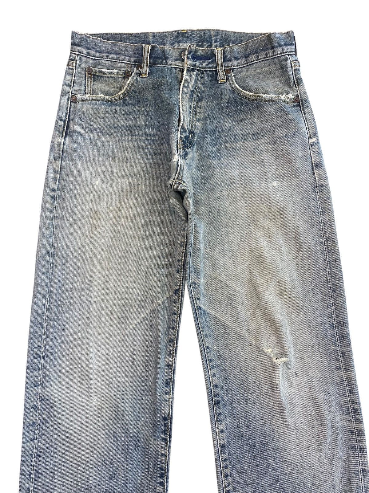 Uniqlo Uniqlo Light Blue Wash Style Loose Jeans Size US 30 / EU 46 - 2 Thumbnail