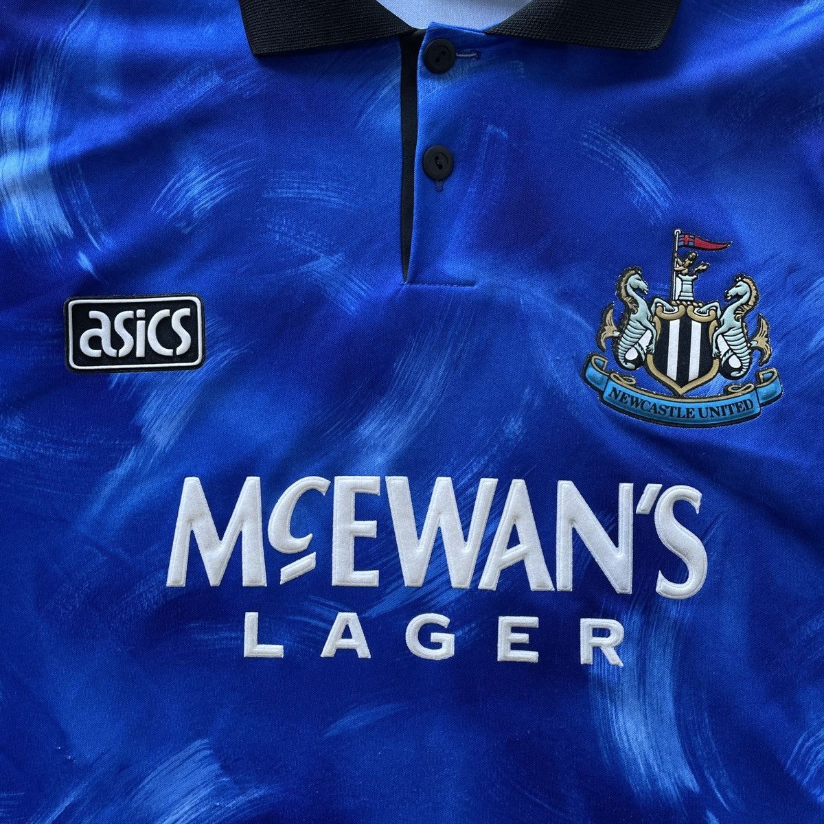 Asics Vintage Newcastle United Away Asics Jersey Shirt 1993/1995 Size US XXL / EU 58 / 5 - 2 Thumbnail