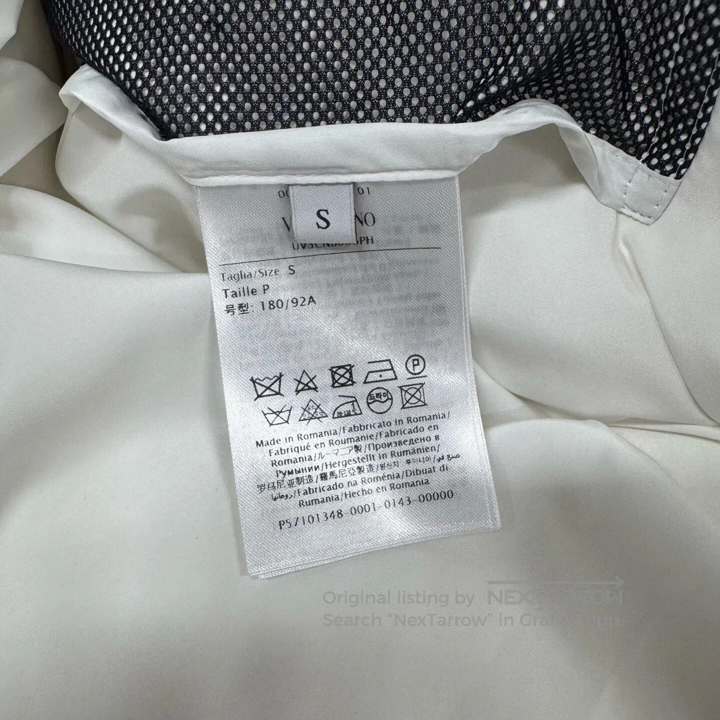 Valentino Valentino Main theme: Premium models, bread, down jackets| Size S / US 4 / IT 40 - 7 Thumbnail