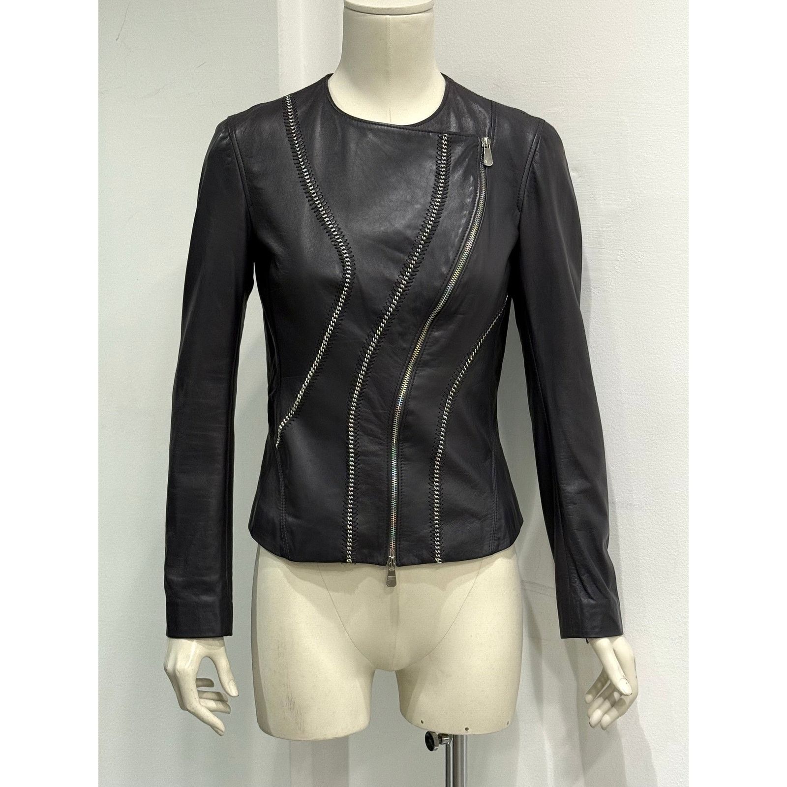 Versace 2000s Versace metal chains leather jacket Size M / US 6-8 / IT 42-44 - 2 Thumbnail