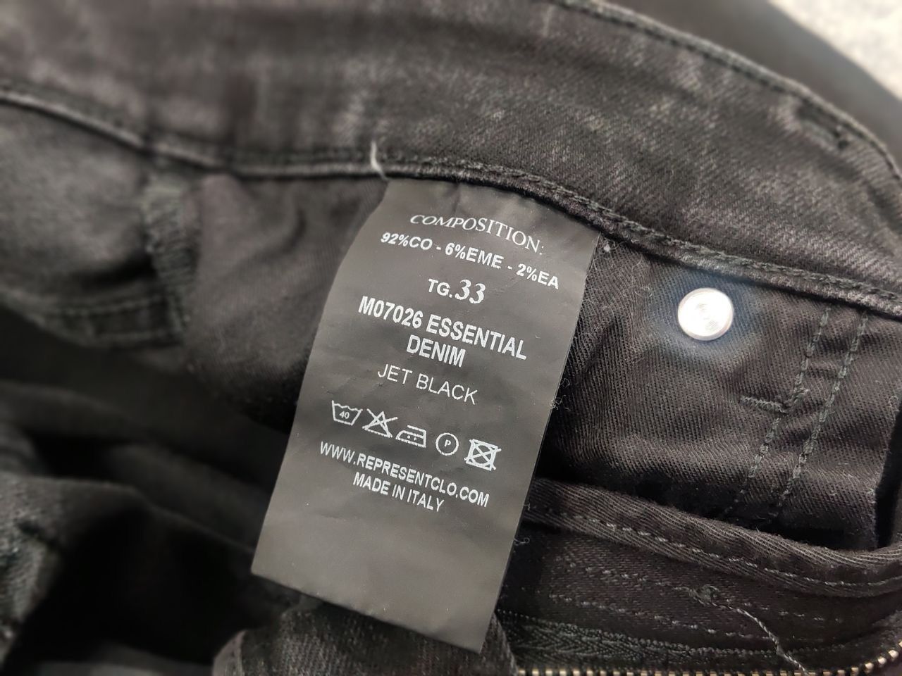 Represent Clo. Represent Design Essential Denim Light Faded Slim Jeans Size US 33 - 14 Thumbnail
