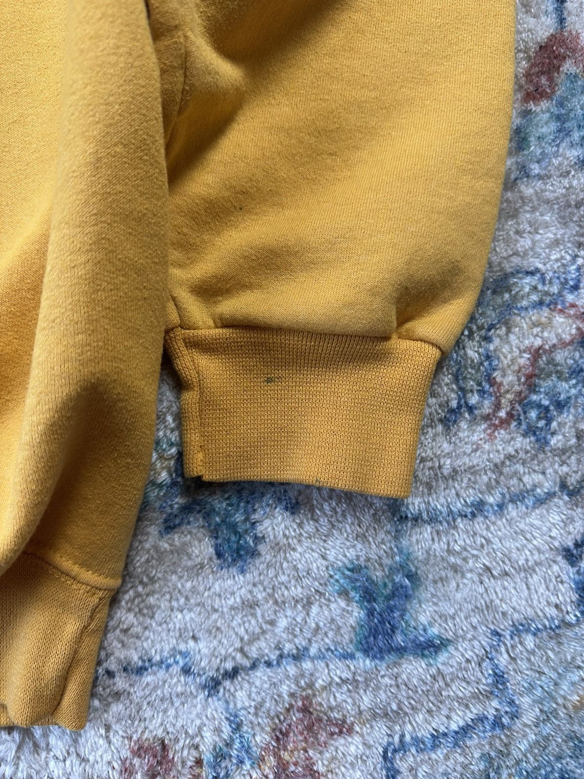Champion × Vintage Vintage Champion Yellow Blank Crewneck Large Size US L / EU 52-54 / 3 - 6 Thumbnail