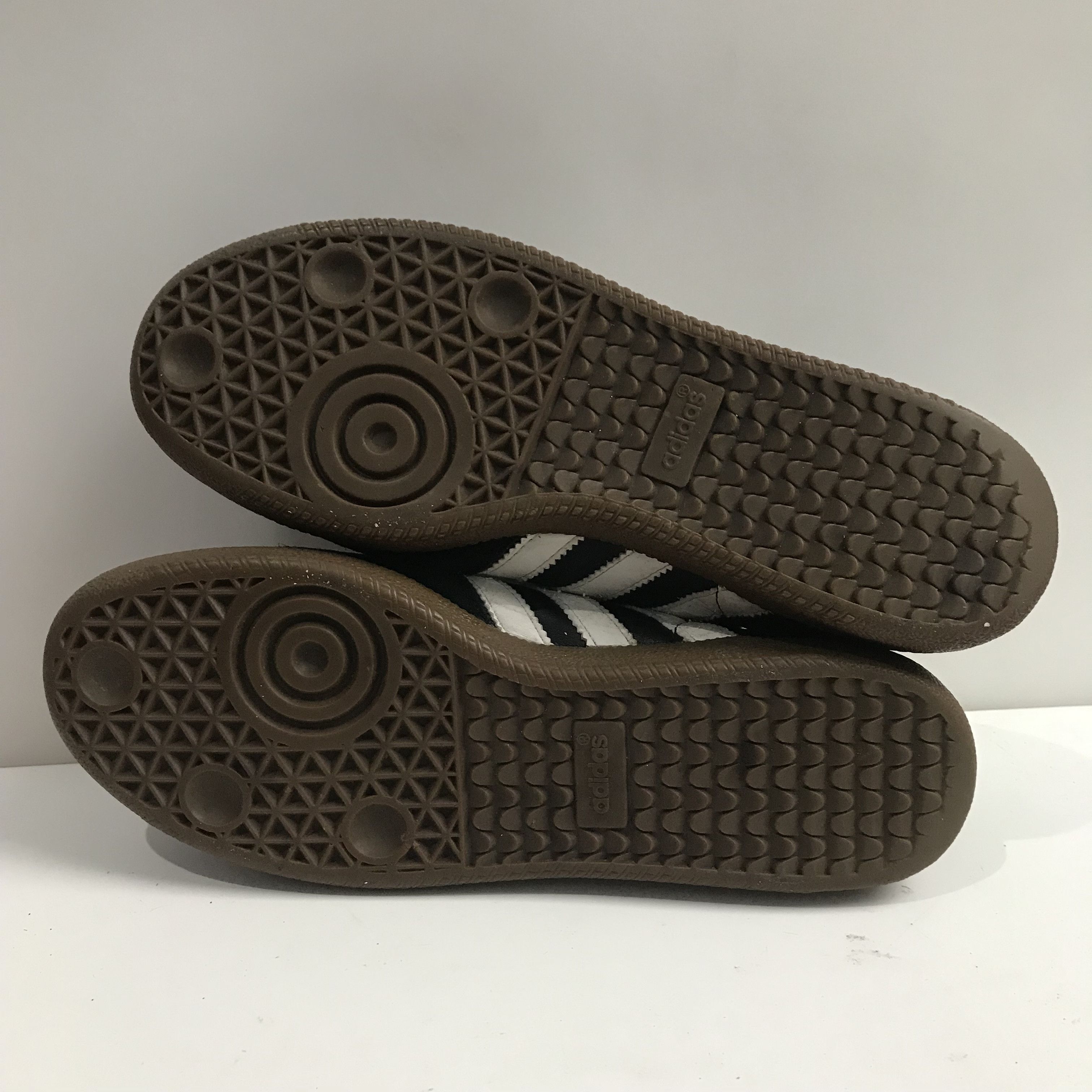 Adidas Adidas Originals Samba Classic Black leather White Stripes Size US 9 / EU 42 - 9 Thumbnail