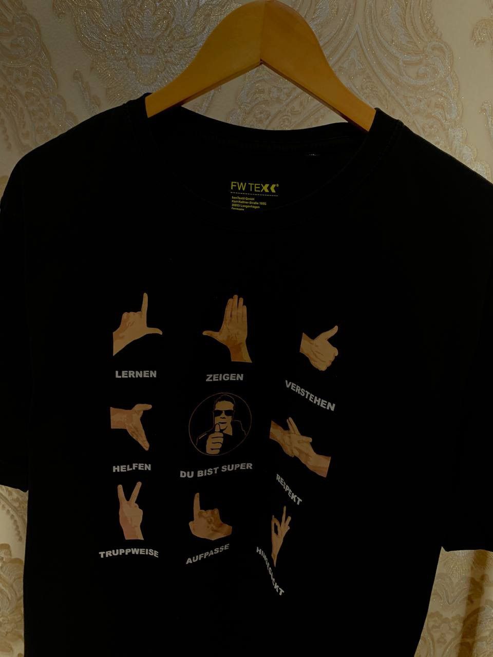 Vintage VERY RARE HUMOR GERMANY T-SHIRT Y2K 90s RETRO MOVIE HYPE Size US L / EU 52-54 / 3 - 3 Thumbnail