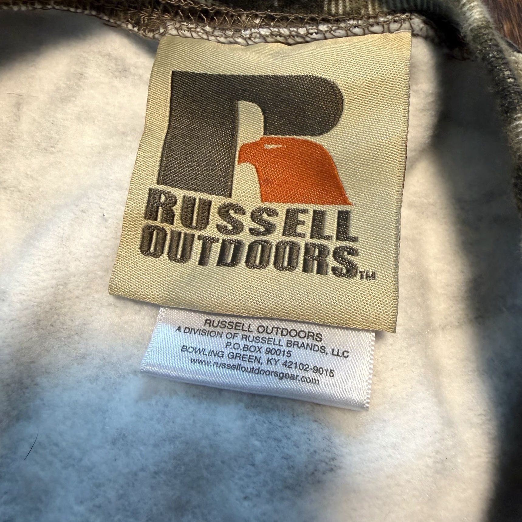 Realtree VINTAGE Russell Outdoors Real Tree Crewneck Sweatshirt Mens 2XL Break Up Size US XXL / EU 58 / 5 - 3 Thumbnail