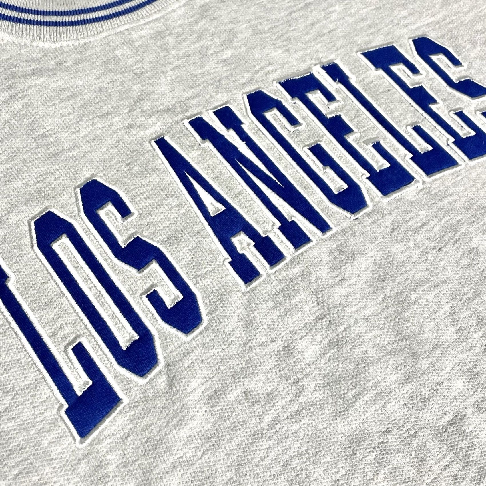 Vintage New York Popular Mens/Womens Gray/Royal Los Angeles Crewneck Varsity Sweatshirt M Size M / US 6-8 / IT 42-44 - 3 Thumbnail