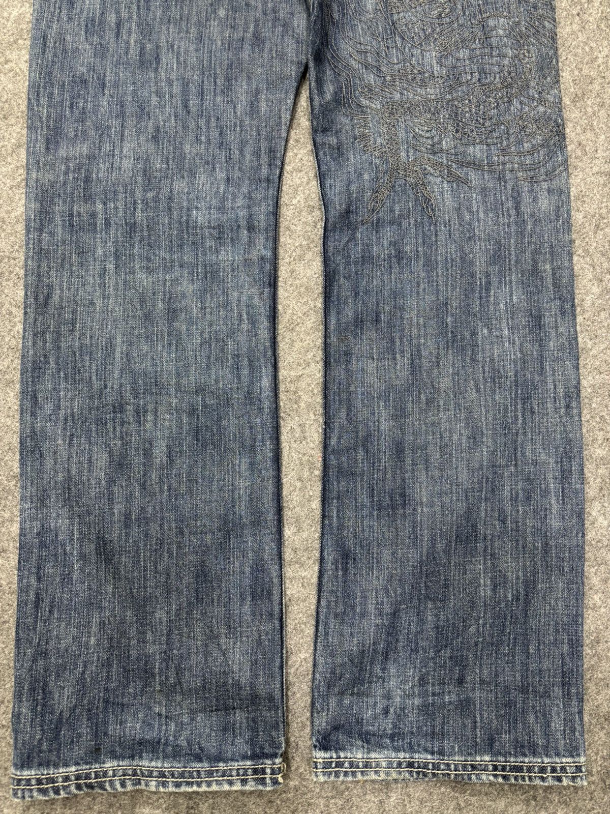 Japanese Brand 💥Dragon Embroidery💥Tribal Insane Blue Wash Denim F652 Size US 34 / EU 50 - 17 Thumbnail